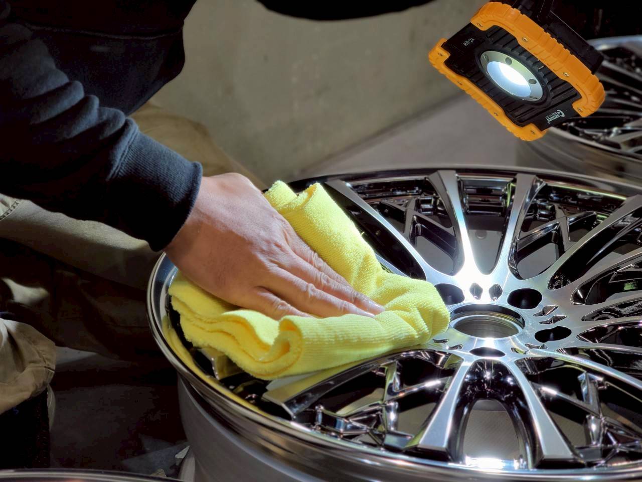 足元から車をワンランク上の輝きへ